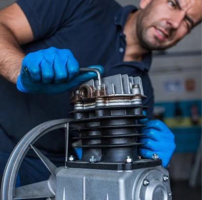 Fast Emergency Water Pump Replacement Dubai Installing a brand-new booster system during an emergency water pump replacement in Dubai.